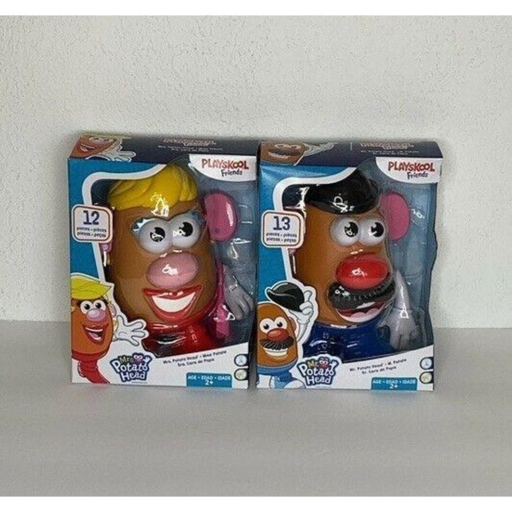 Playskool Friends Hasbro Mr. and Mrs. Potato Head 12 pieces Classic Toy Set